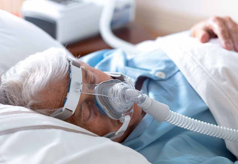 Patient with BiPAP A40 and mask