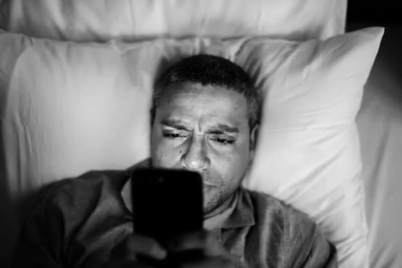 Causes of staying up late.